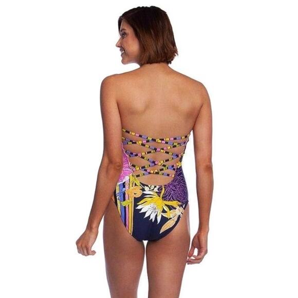 Trina Turk Bal Harbour Floral Bandeau One Piece
Swimsuit Size 6 - Picture 3 of 10